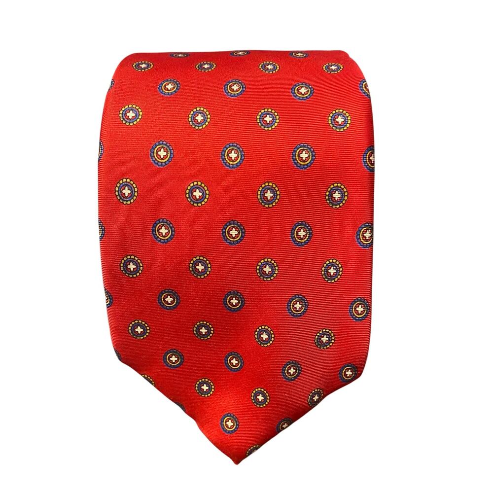 Yves Saint Laurent Neckwear Red Medallion 100% Silk Tie Made in USA 3.5"
